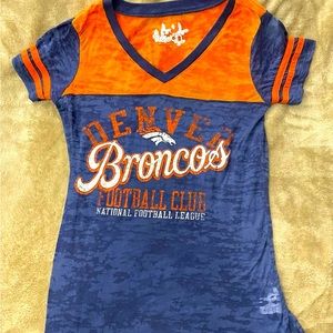 Womens Small Touch Denver Broncos Retro Shirt.